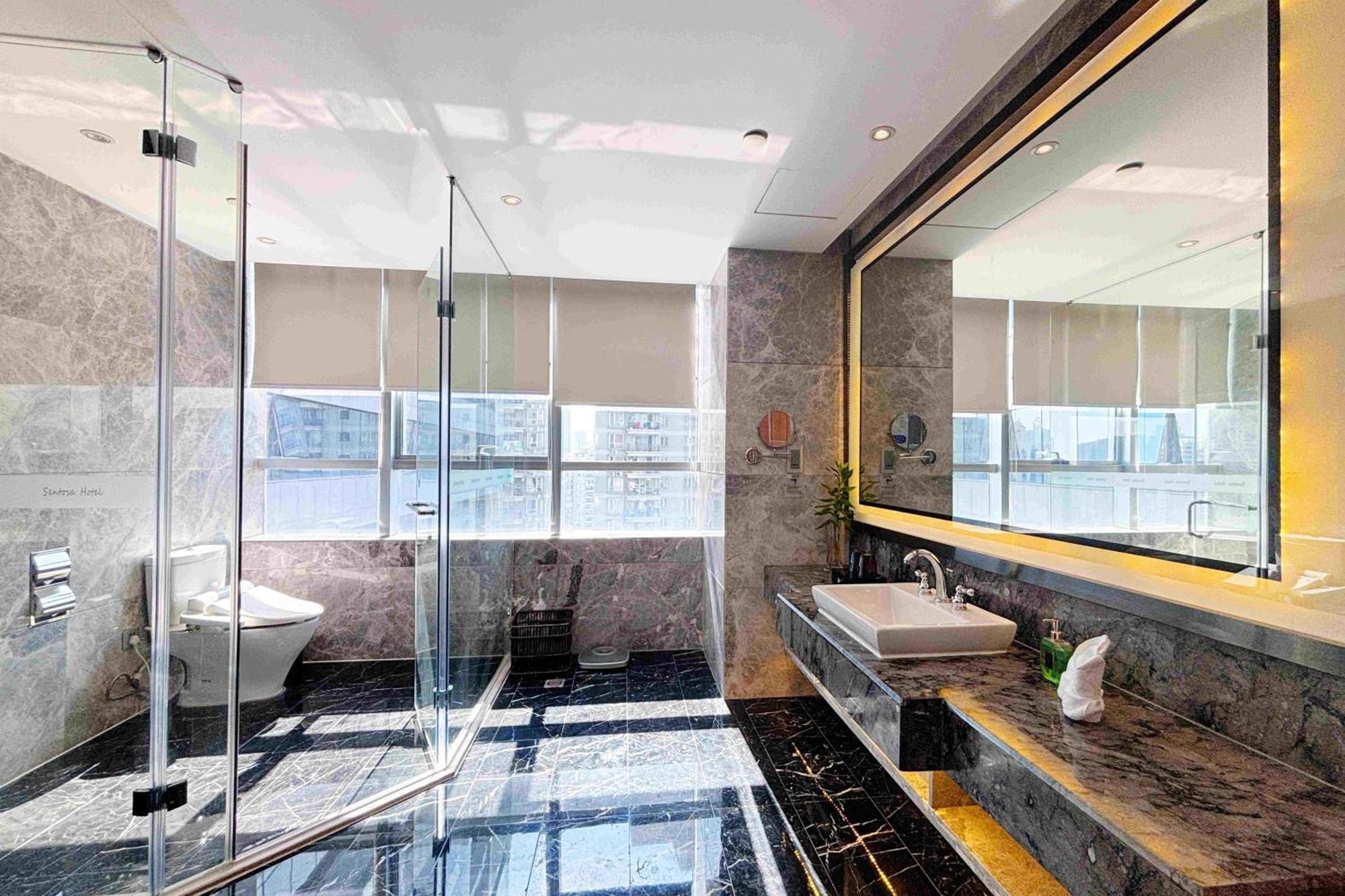 Sentosa Hotel Shenzhen Feicui Branch, Enjoy Tropical Swimming Pools And High-Class Fitness Club Exterior photo